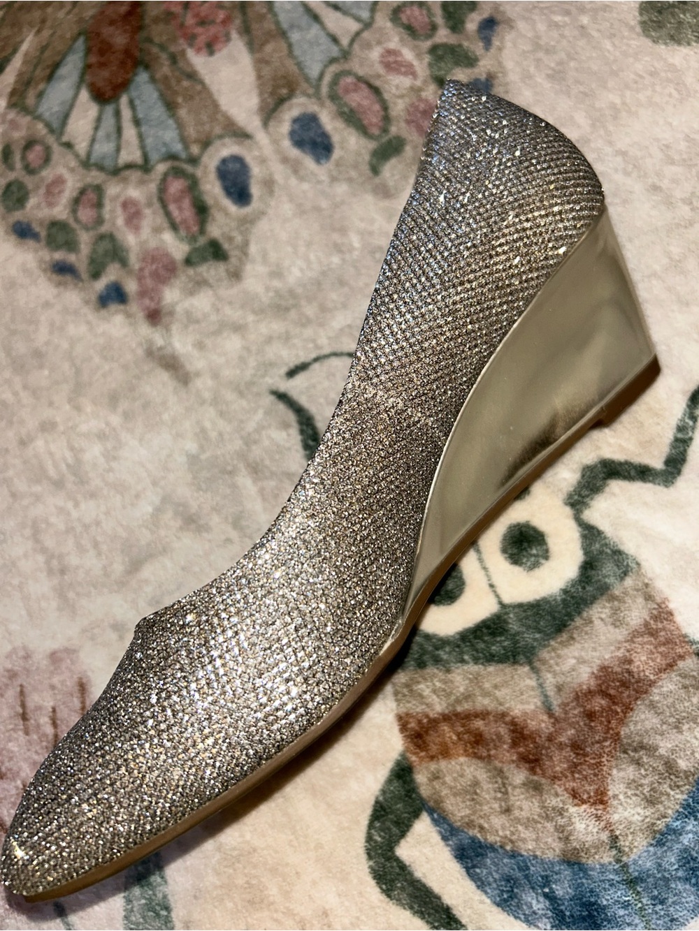 Bandolino Silver Glitter Low Heel Pumps - Picture 13 of 13
